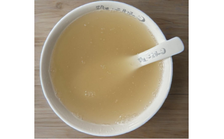 葛粉沖調(diào)新手必看！告別“白色尷尬”，一碗晶瑩剔透的有機野生葛根粉是這樣沖出來的！